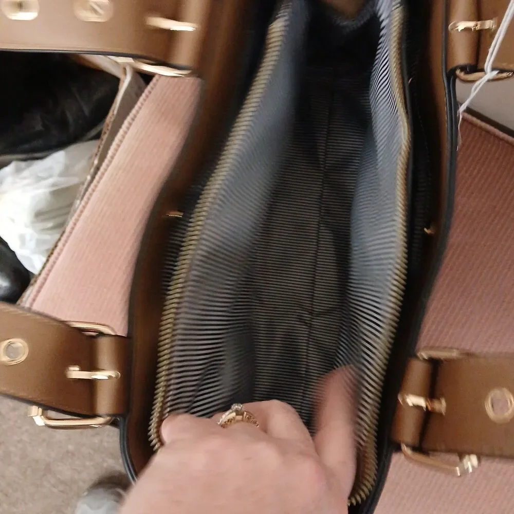 Gorgeous Light Brown Purse